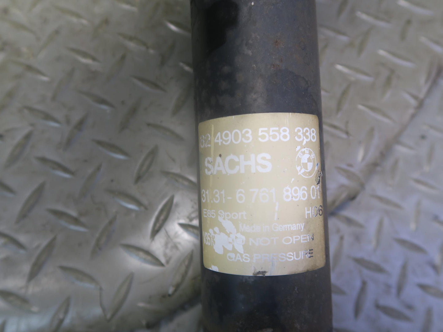 03-05 BMW E85 Z4 Set of 2 Front Left & Right Strut Shock Absorber OEM