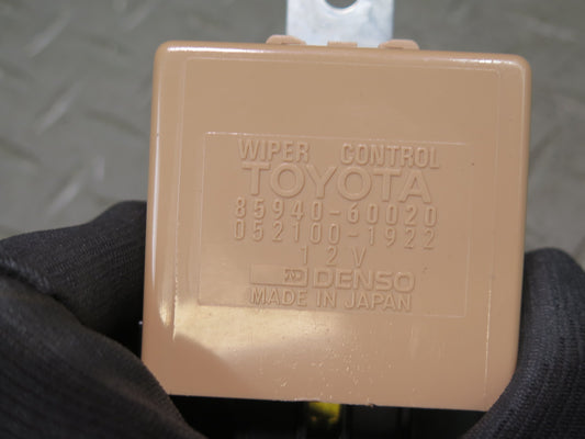 1996-1997 Lexus FZJ80L LX450 Wiper Relay Control Module 85940-60020