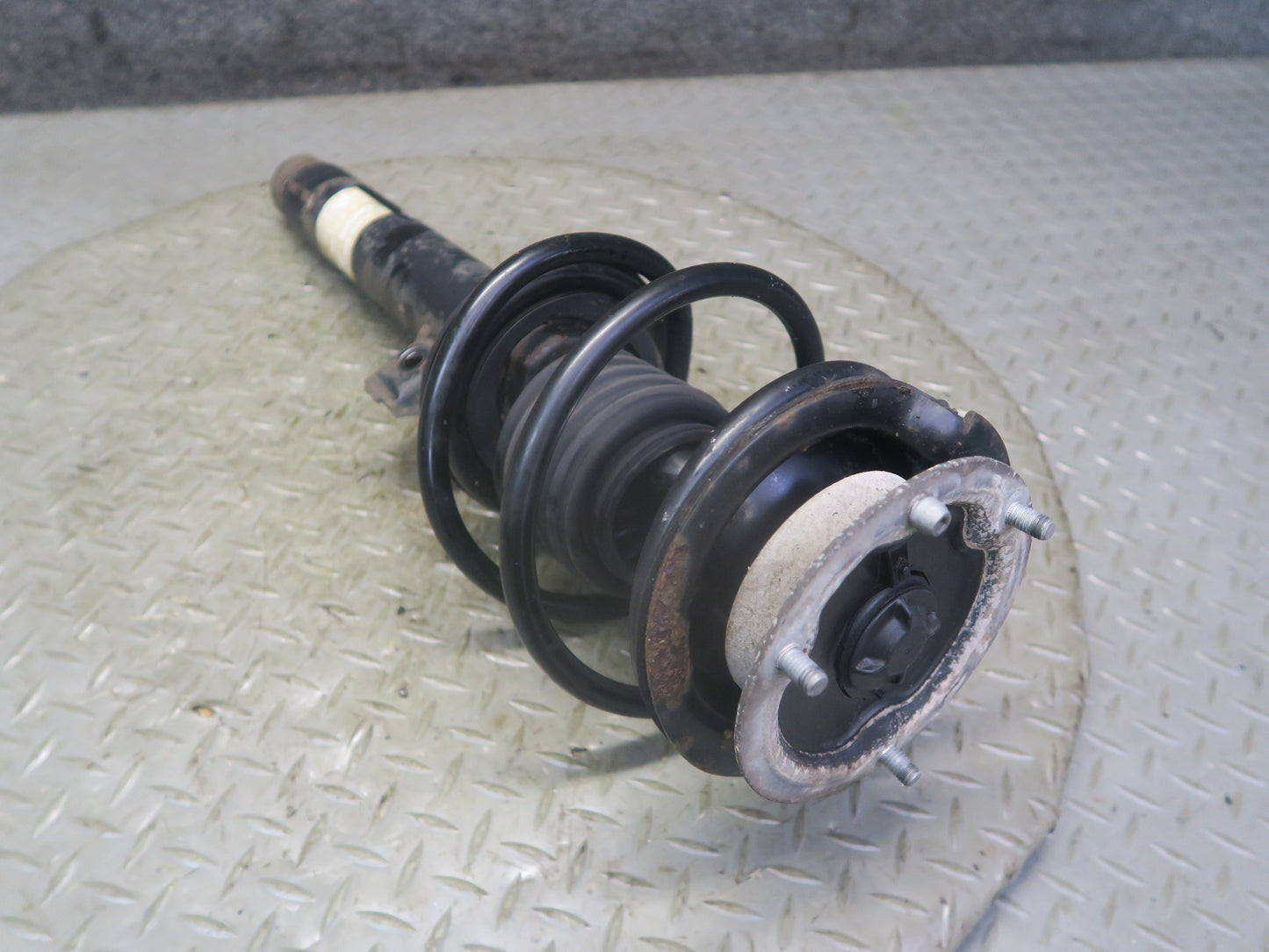 03-05 BMW E85 Z4 Set of 2 Front Left & Right Strut Shock Absorber OEM