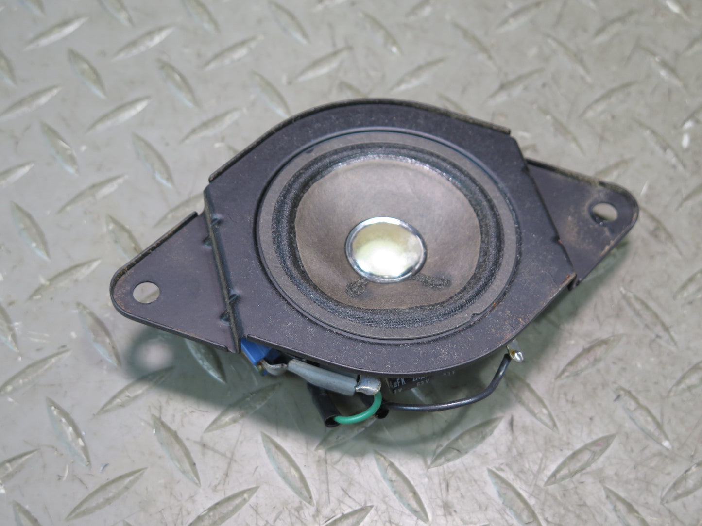 1996-1997 Lexus FZJ80L LX450 Dash Front Left & Right Tweeter Speaker Set of 2