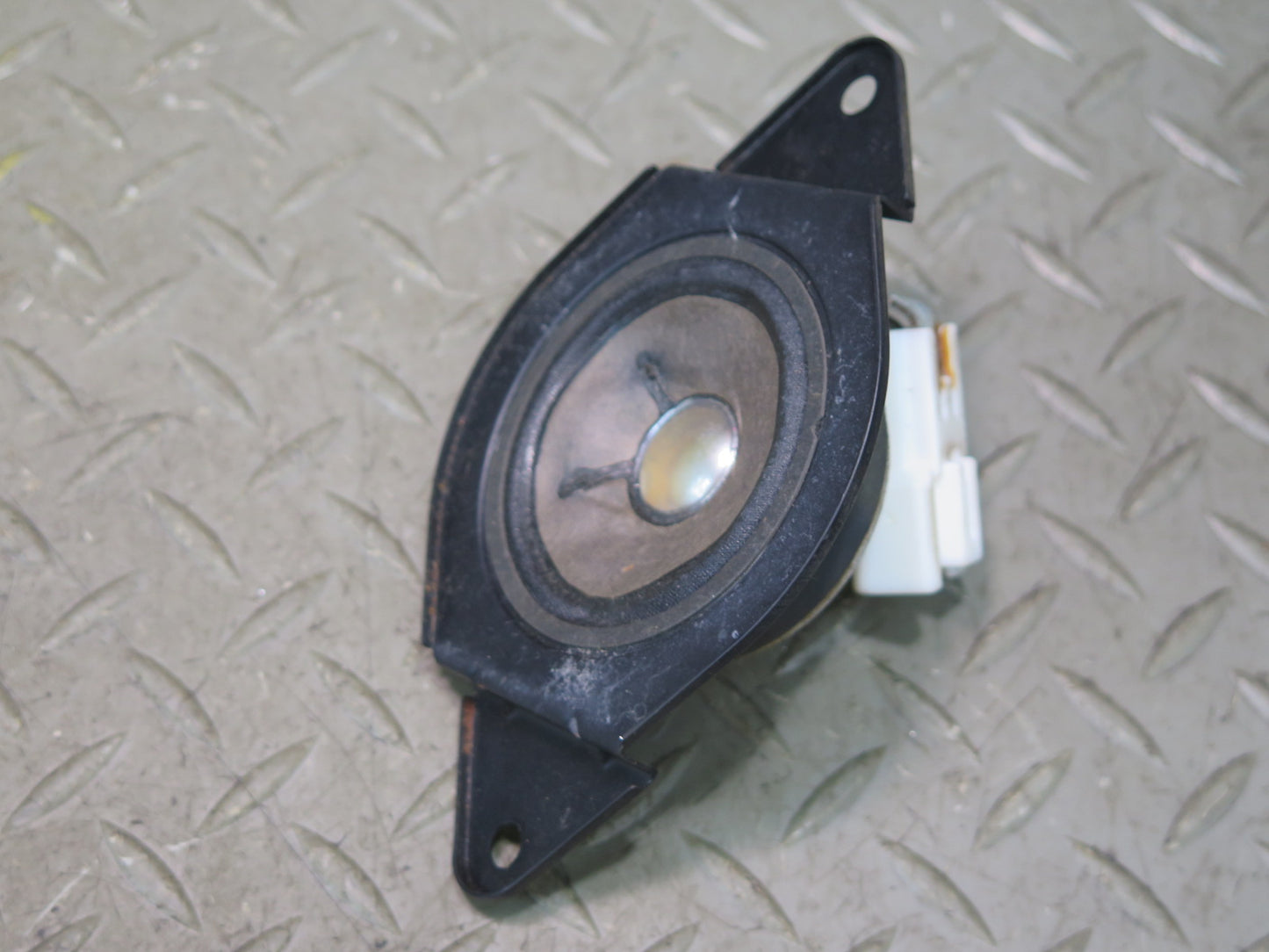 1996-1997 Lexus FZJ80L LX450 Dash Front Left & Right Tweeter Speaker Set of 2