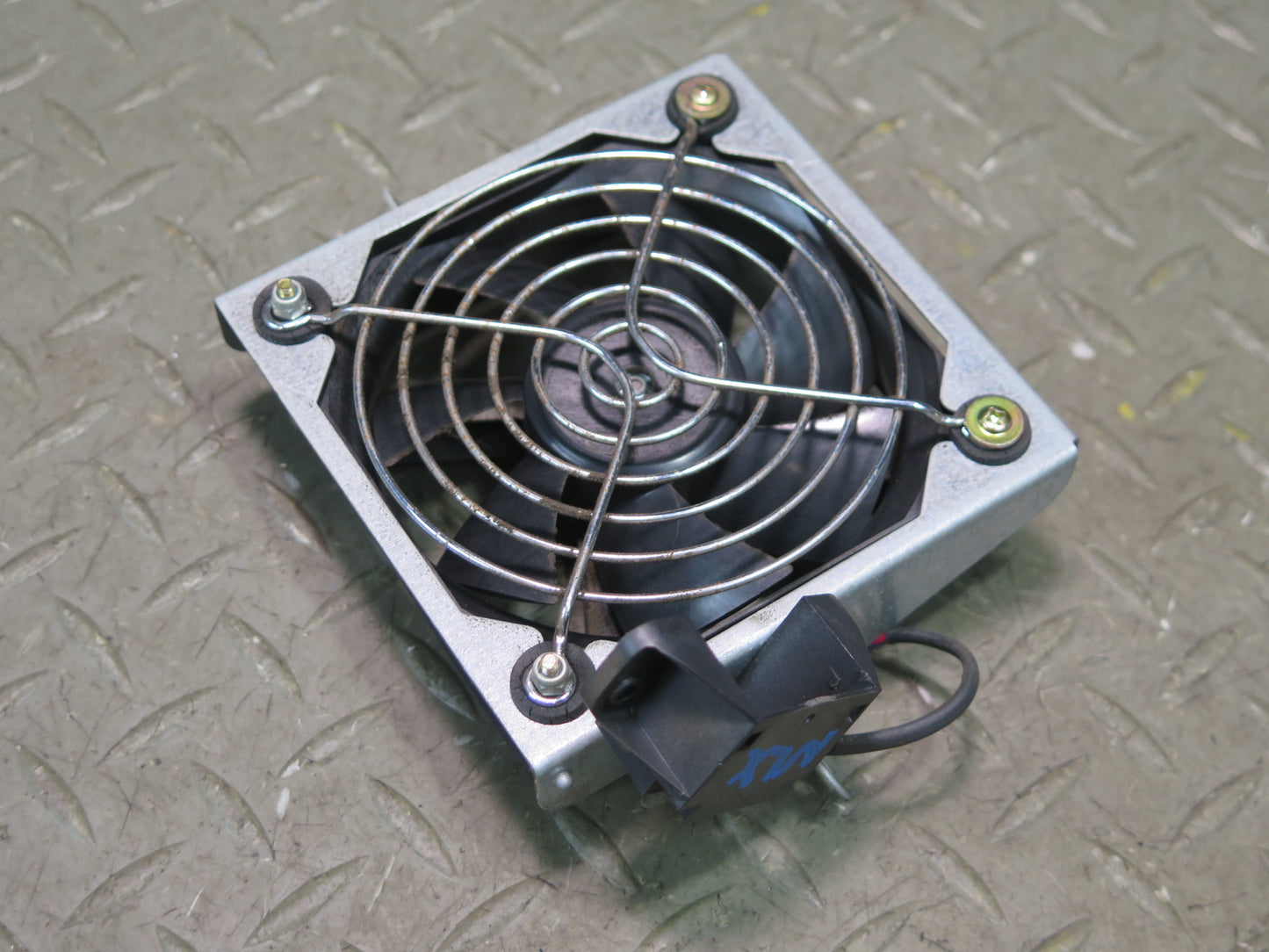 Panaflo Cooling Fan Motor FBA09A122M 7B05BN-ZL