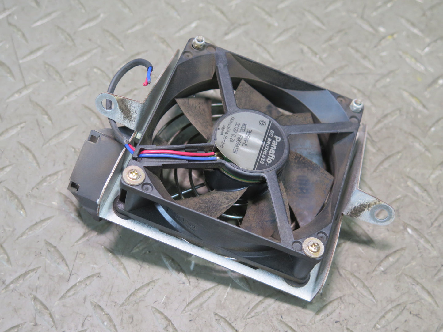 Panaflo Cooling Fan Motor FBA09A122M 7B05BN-ZL