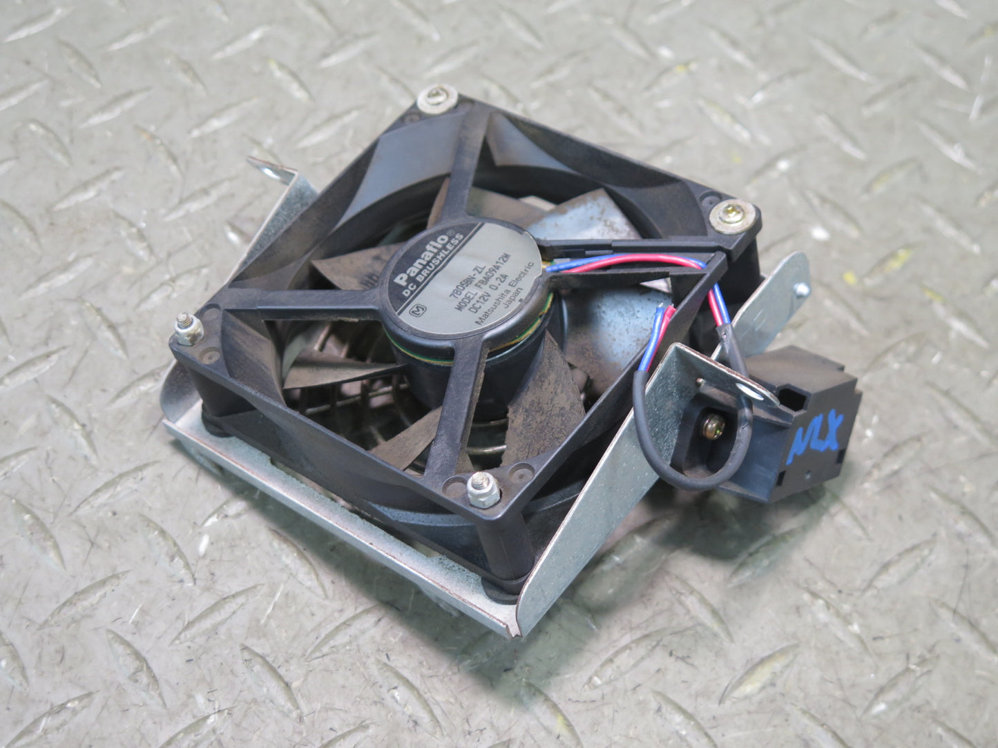 Panaflo Cooling Fan Motor FBA09A122M 7B05BN-ZL