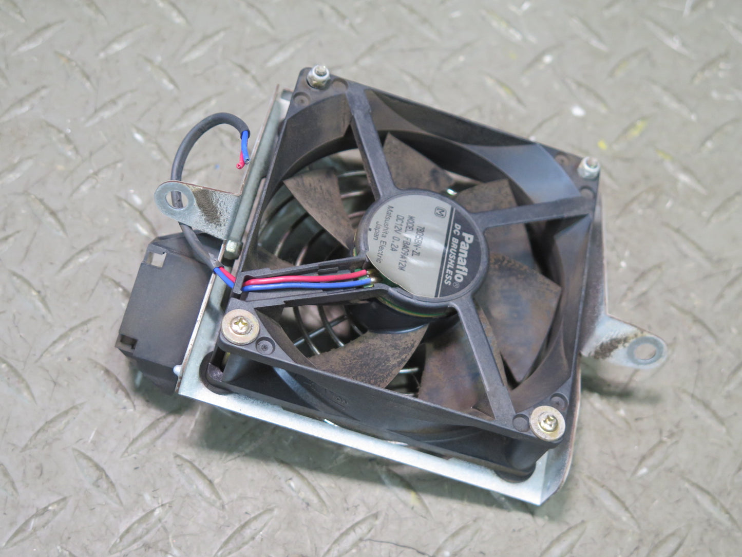 Panaflo Cooling Fan Motor FBA09A122M 7B05BN-ZL
