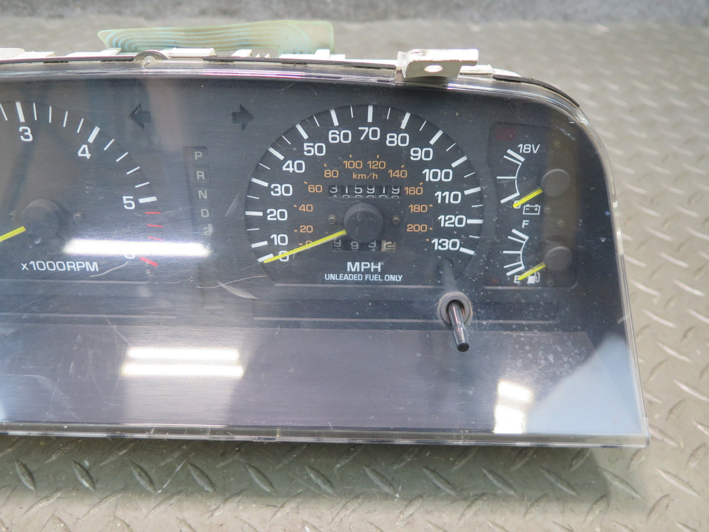 1996-1997 Lexus FZJ80L LX450 Instrument Cluster Gauge Speedometer 83200-60420