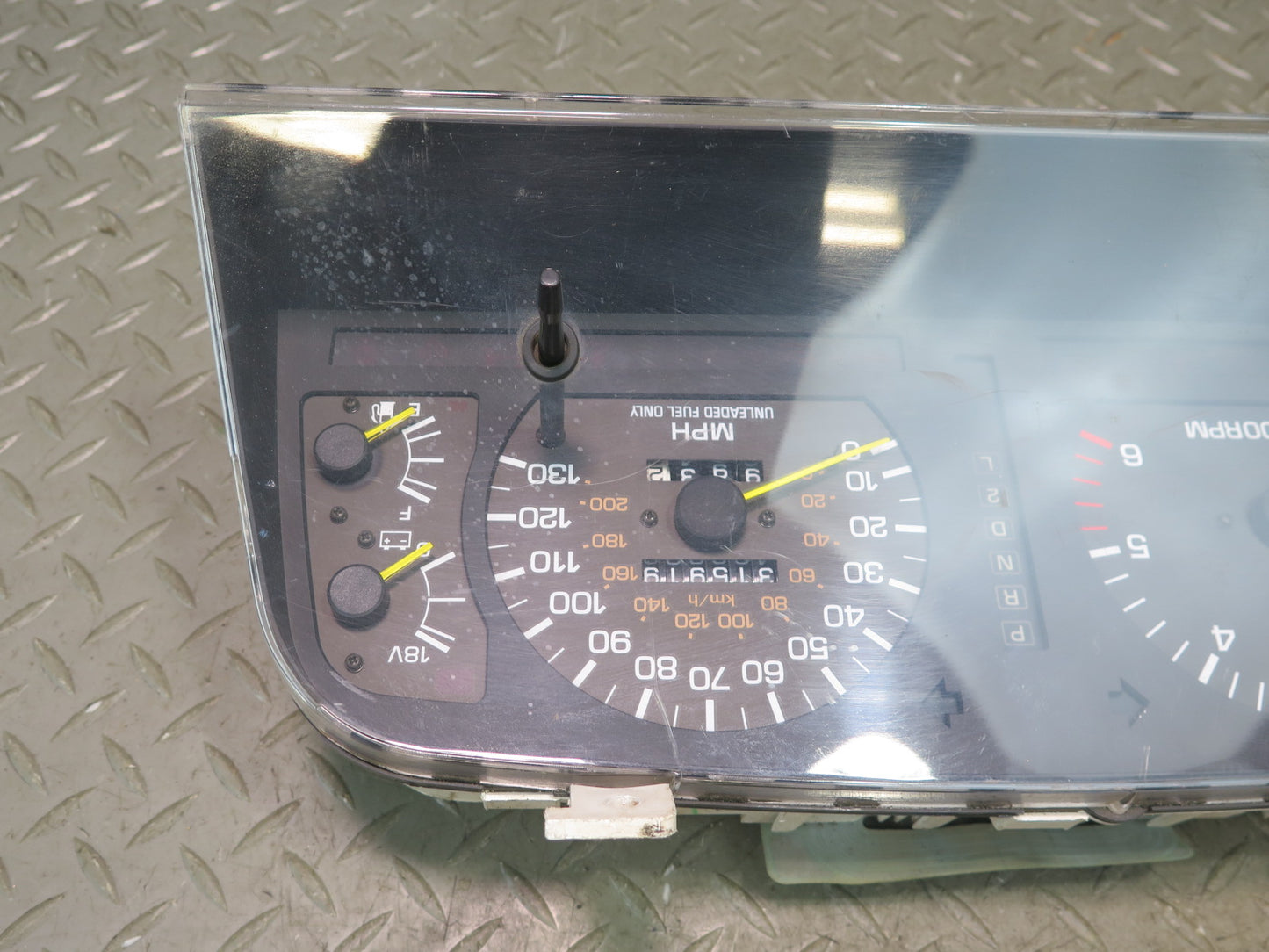 1996-1997 Lexus FZJ80L LX450 Instrument Cluster Gauge Speedometer 83200-60420
