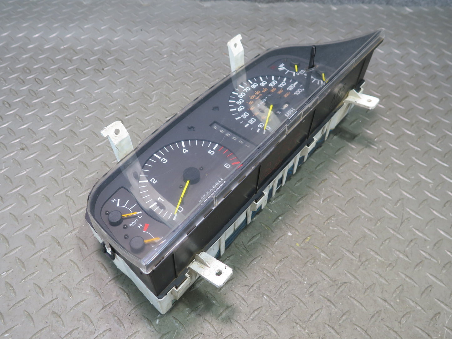 1996-1997 Lexus FZJ80L LX450 Instrument Cluster Gauge Speedometer 83200-60420