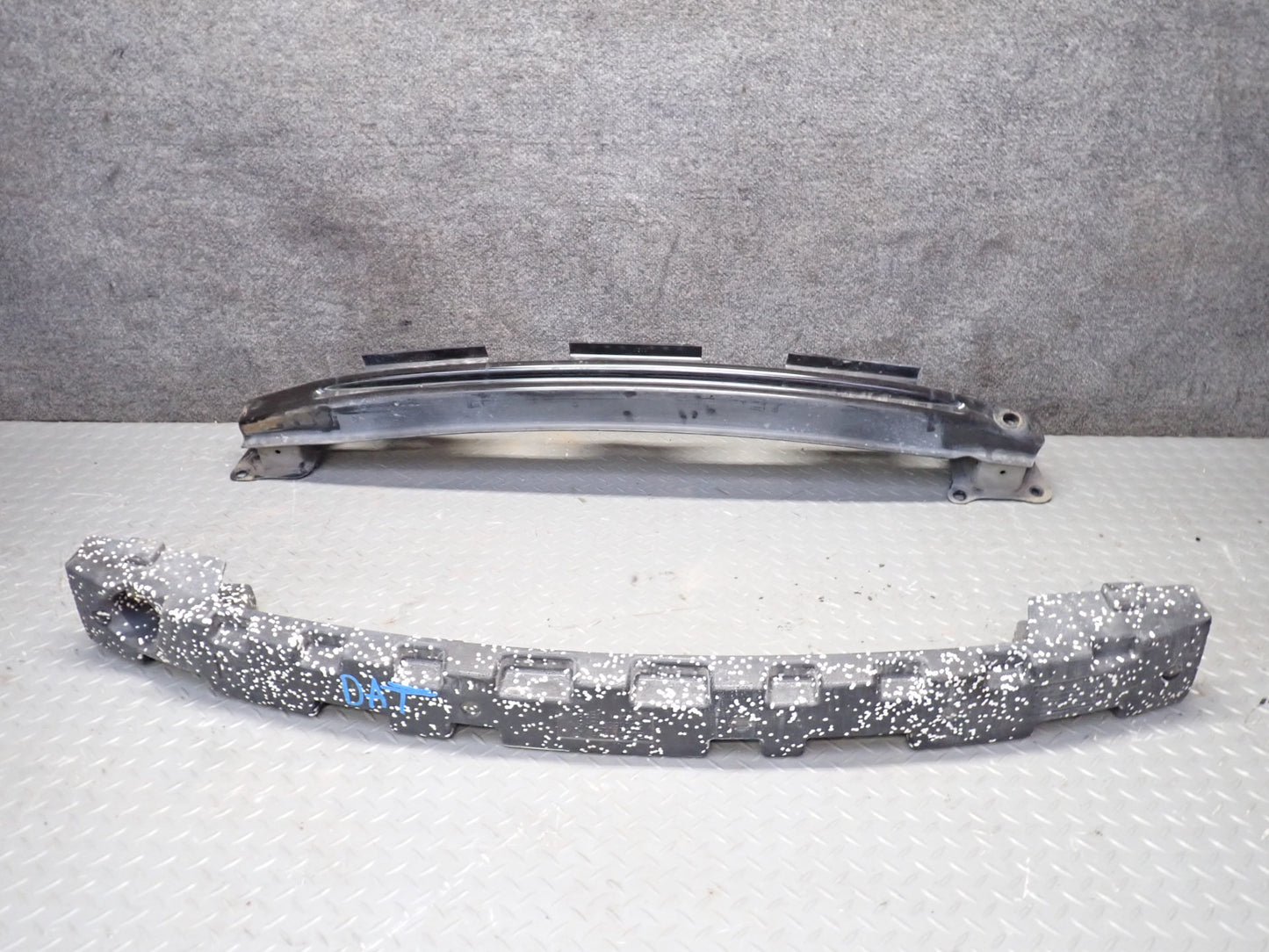09-15 Audi TT S 8J Rear Bumper Reinforcement Impact Bar w Foam Set OEM