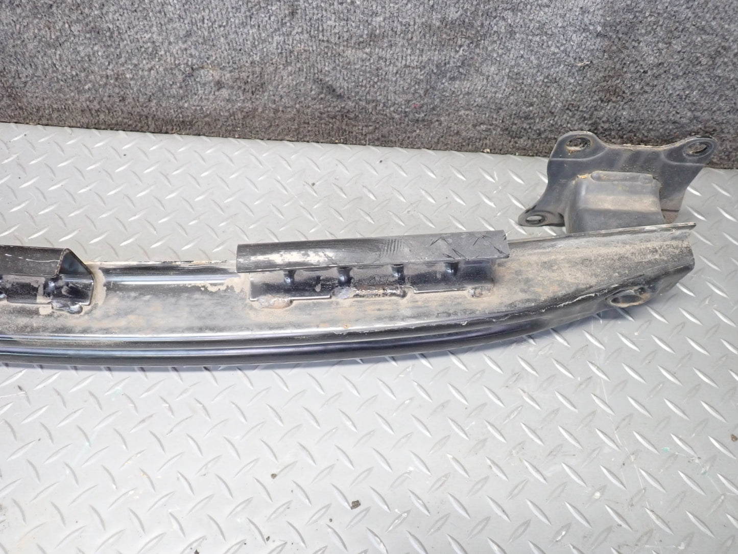 09-15 Audi TT S 8J Rear Bumper Reinforcement Impact Bar w Foam Set OEM
