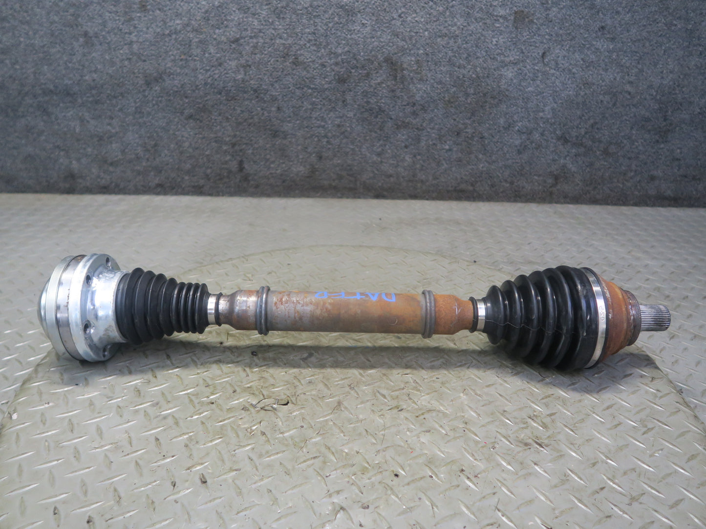 09-15 Audi TT S 8J 2.0L Quattro Front Right Axle Shaft 116K Miles OEM