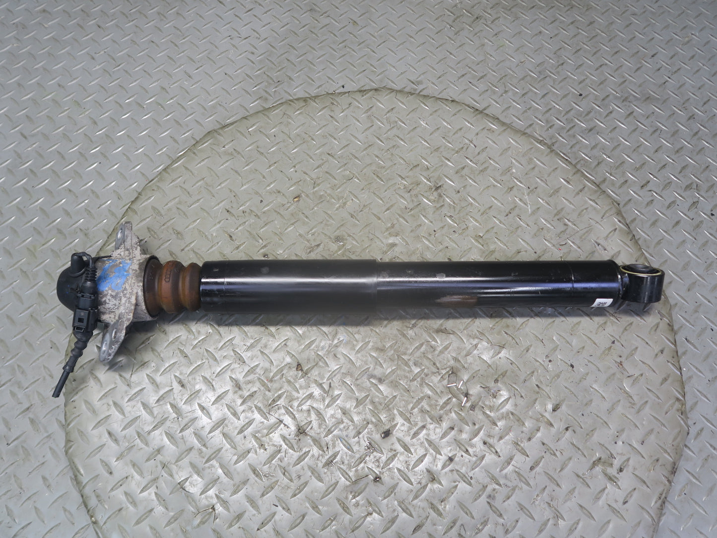 09-15 Audi TT S 8J Quattro Sport Rear Left & Right Strut Shock Absorber Set OEM