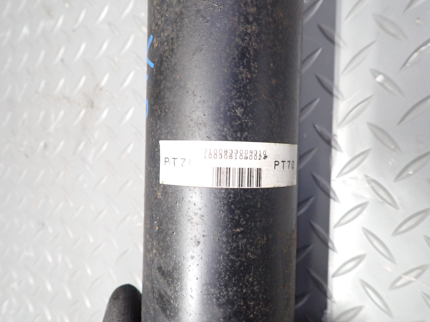 01-05 Lexus JCE10L IS300 RWD Sedan A/T Rear Drive Shaft Driveshaft 130K Mile OEM