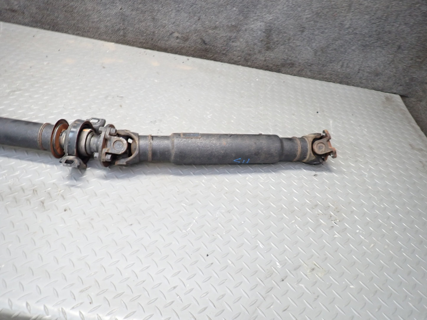 01-05 Lexus JCE10L IS300 RWD Sedan A/T Rear Drive Shaft Driveshaft 130K Mile OEM