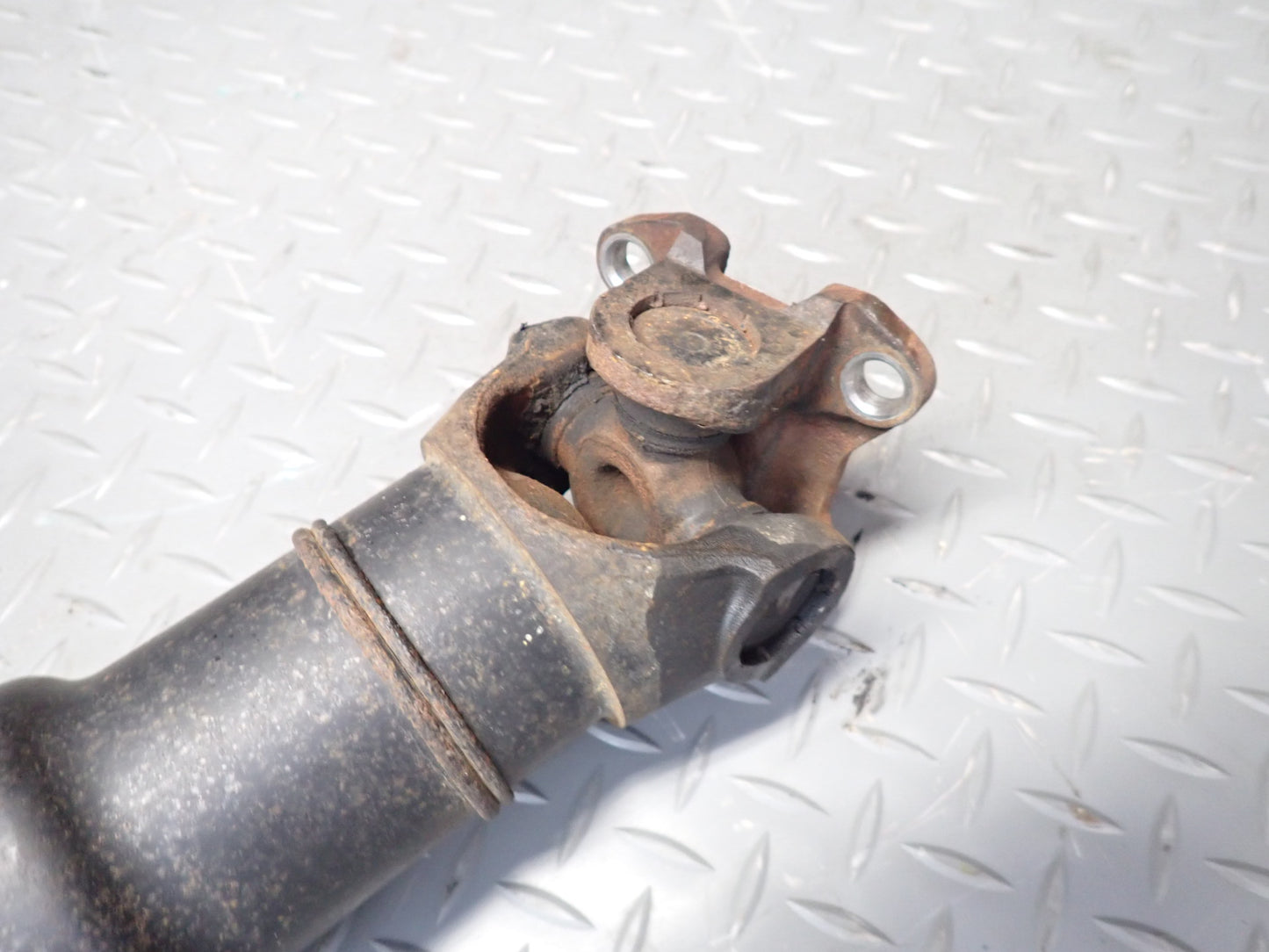 01-05 Lexus JCE10L IS300 RWD Sedan A/T Rear Drive Shaft Driveshaft 130K Mile OEM