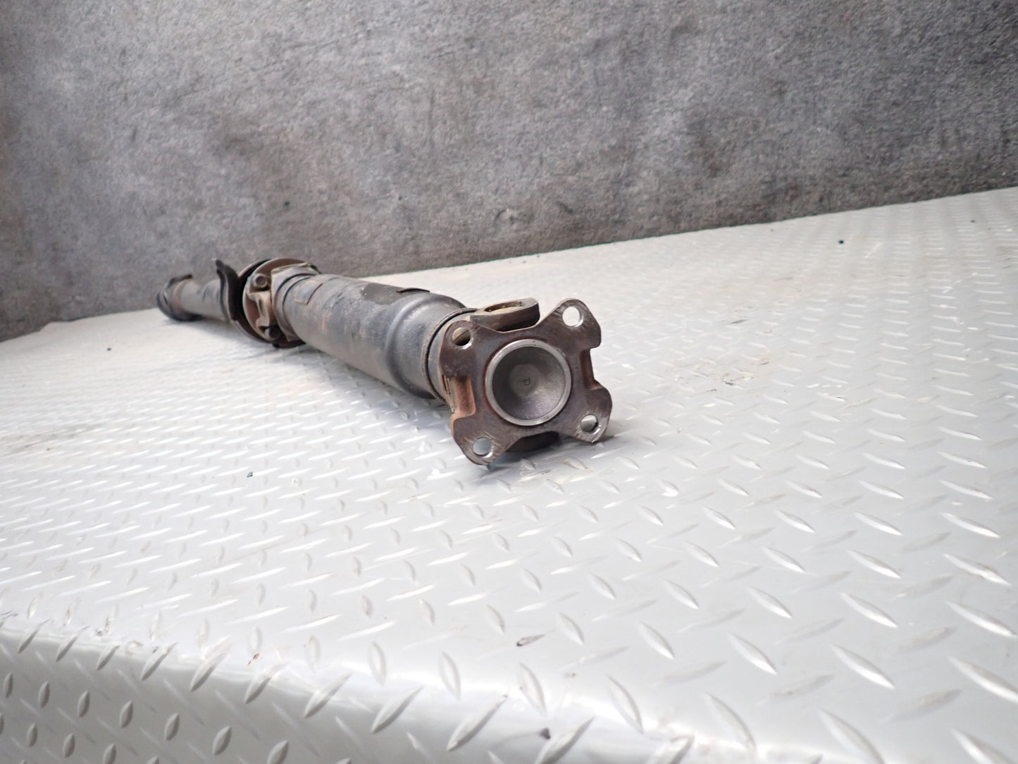01-05 Lexus JCE10L IS300 RWD Sedan A/T Rear Drive Shaft Driveshaft 130K Mile OEM