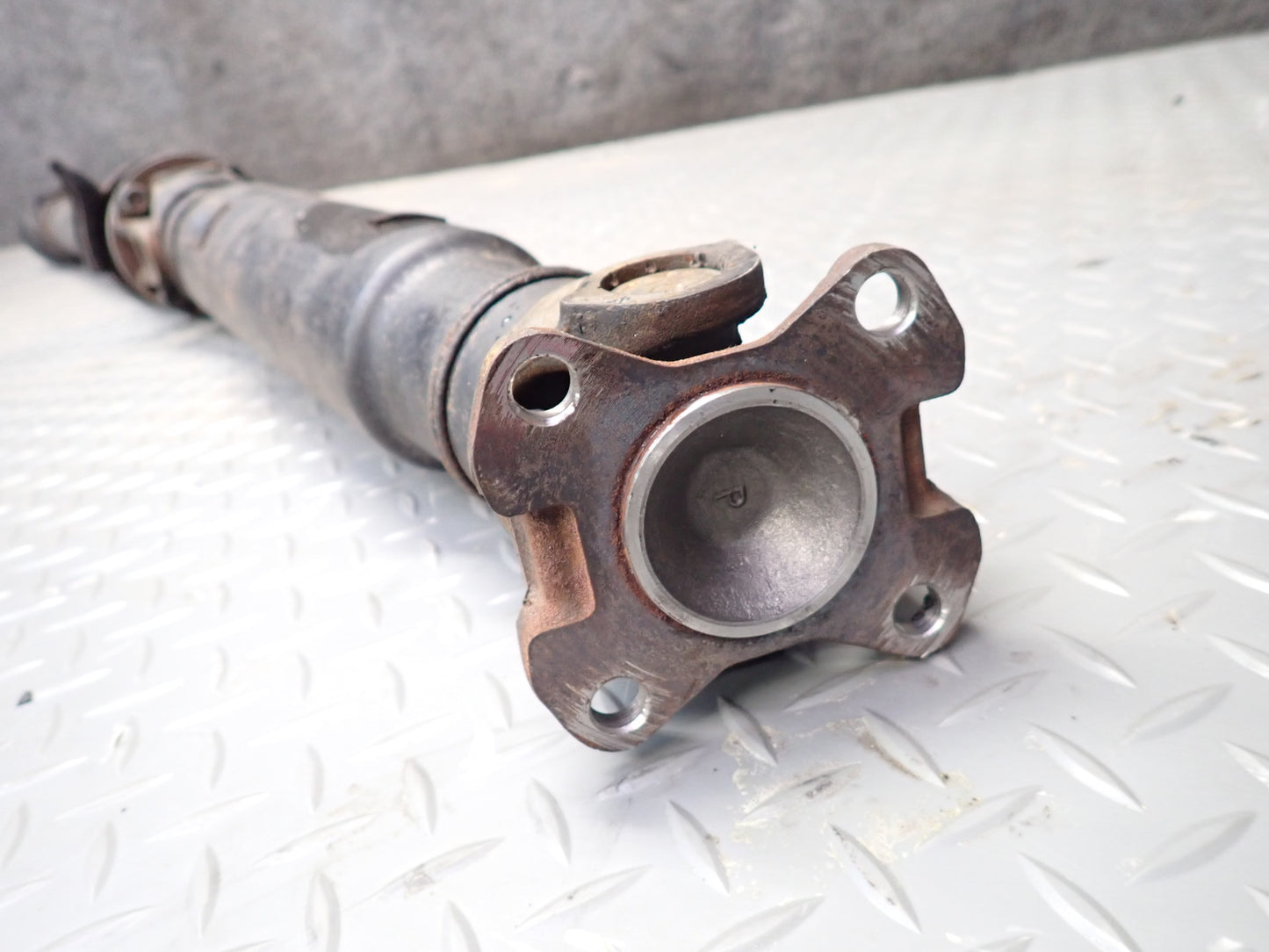 01-05 Lexus JCE10L IS300 RWD Sedan A/T Rear Drive Shaft Driveshaft 130K Mile OEM