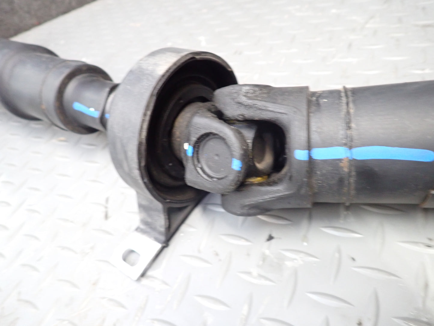 03-05 BMW E86 E85 Z4 A/T Rear Driveshaft Drive Shaft 78K Miles OEM