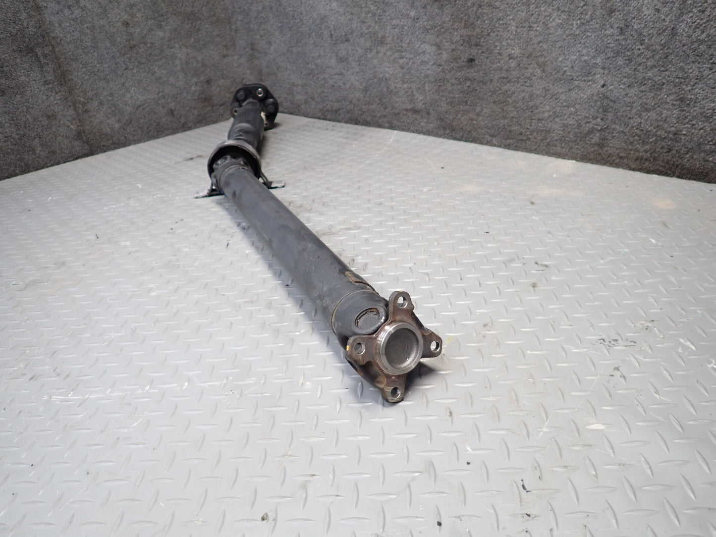 03-05 BMW E86 E85 Z4 A/T Rear Driveshaft Drive Shaft 78K Miles OEM