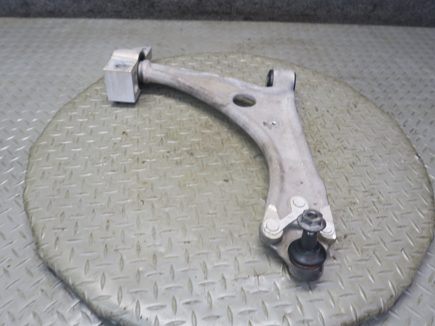 08-15 Audi TT S 8J Front Right Lower Control Arm 116K Miles OEM