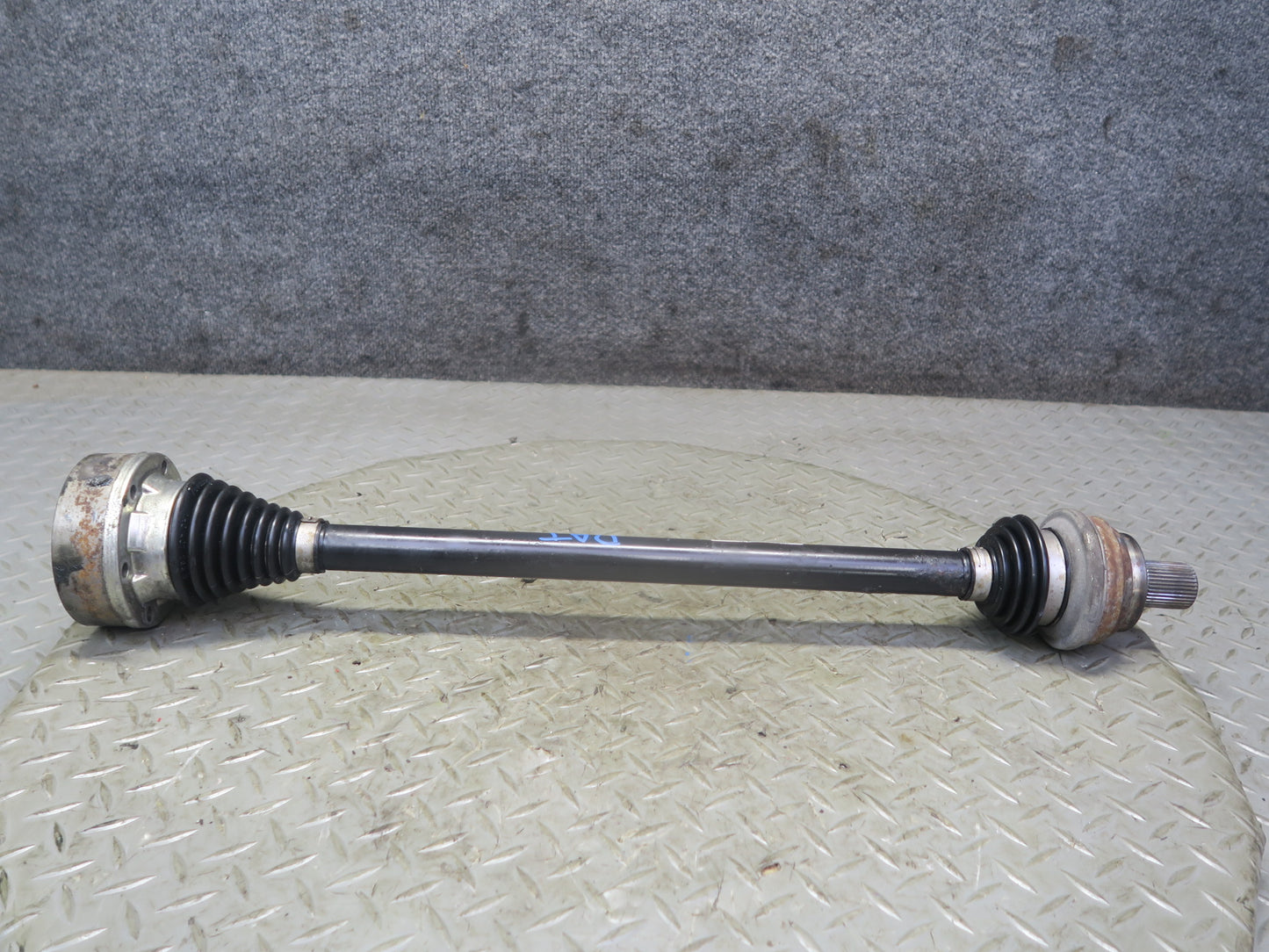 09-15 Audi TT S 8J 2.0L Quattro Rear Right Axle Shaft 116K Miles 1K0501204G OEM
