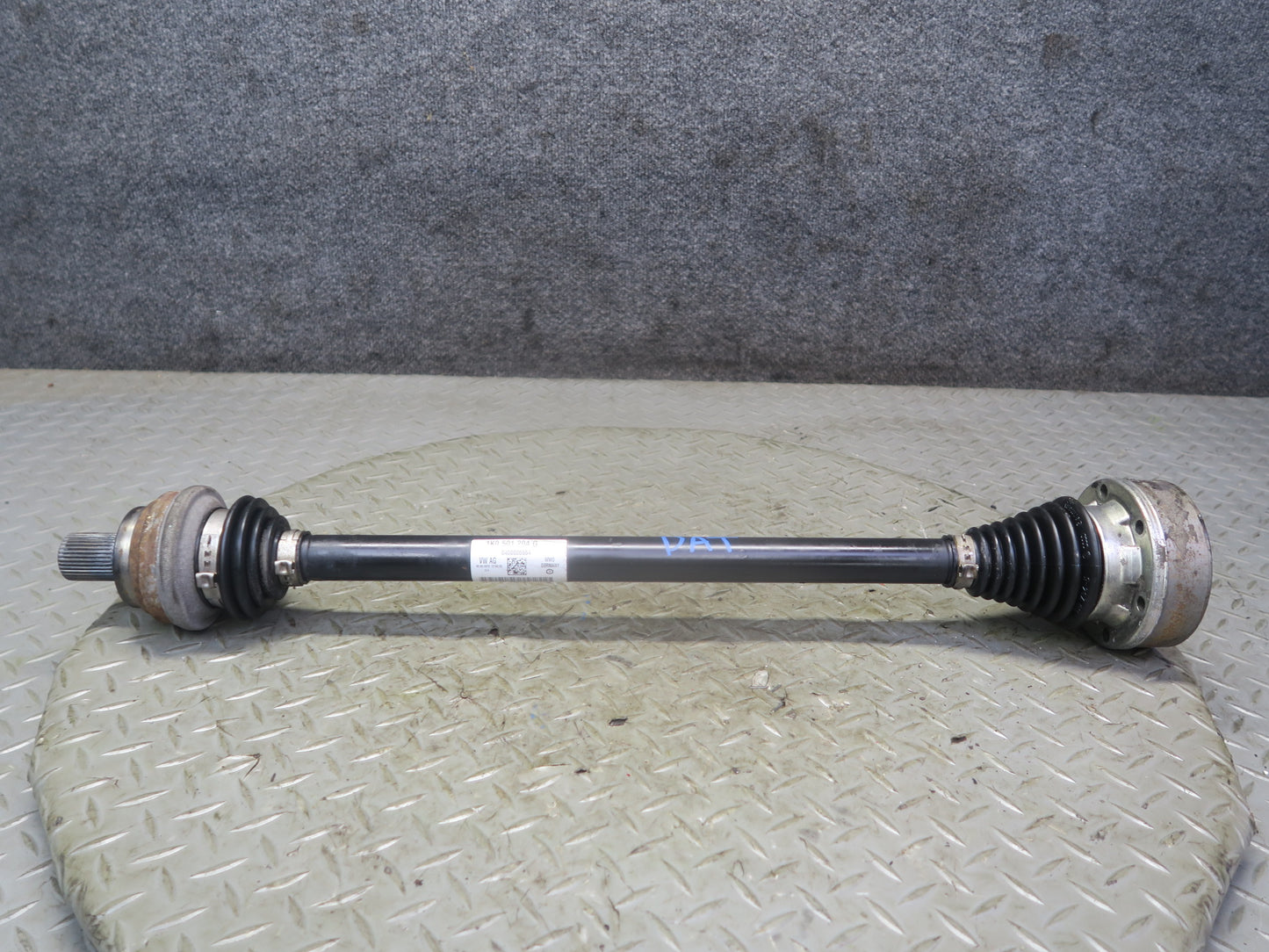 09-15 Audi TT S 8J 2.0L Quattro Rear Right Axle Shaft 116K Miles 1K0501204G OEM