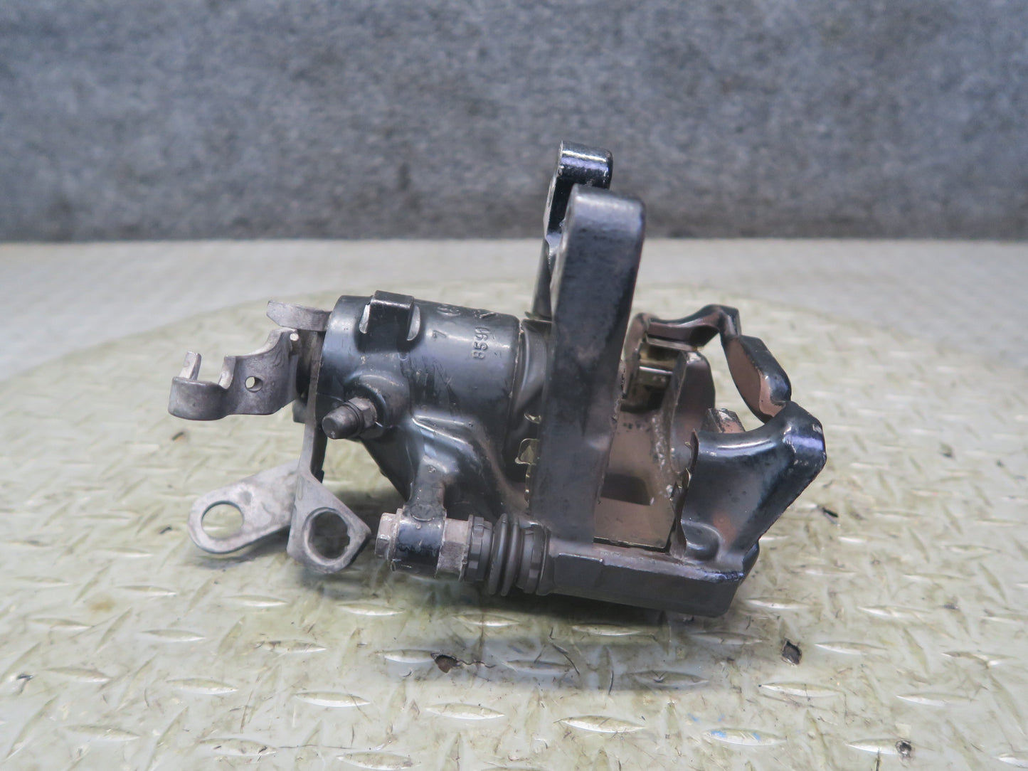 09-15 Audi TT S 8J 2.0L Quattro Set of 2 Rear Left & Right Brake Caliper TRW OEM