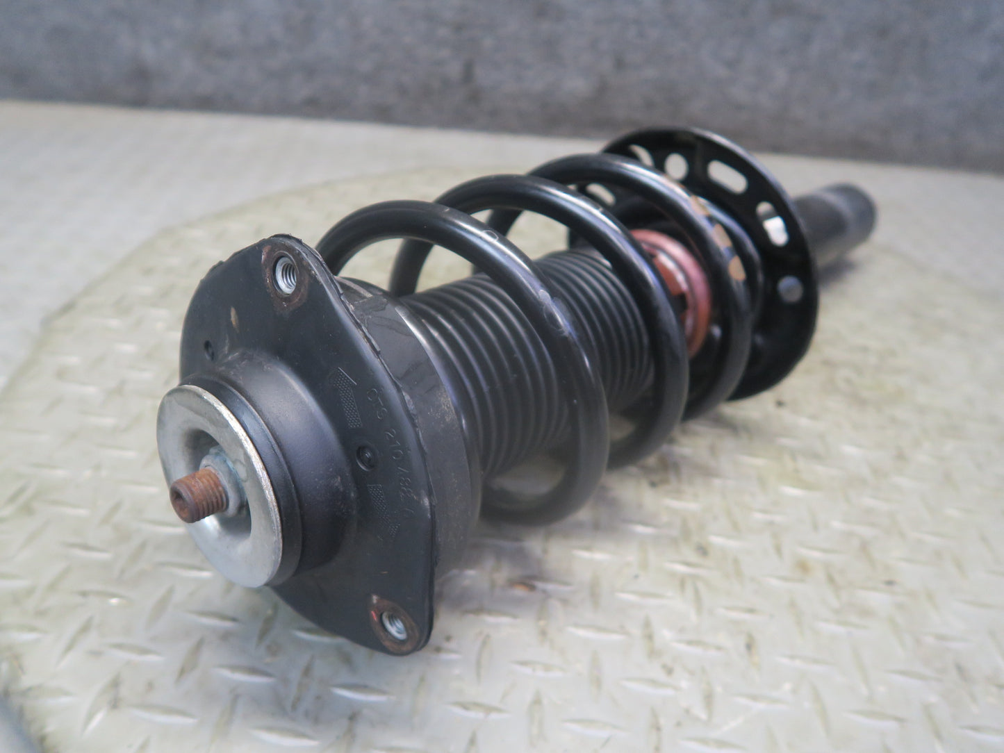 09-15 Audi TT S 8J Quattro Magnetic Ride Front Strut Shock Coil Spring Set OEM