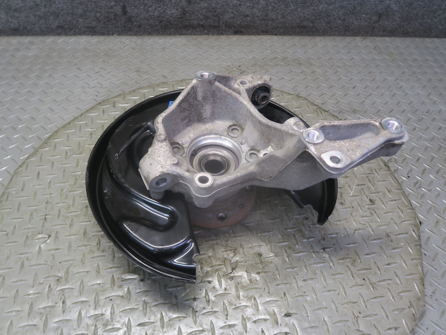 09-15 Audi TT S 8J Quattro Rear Right Side Spindle Knuckle Wheel Hub 116K OEM