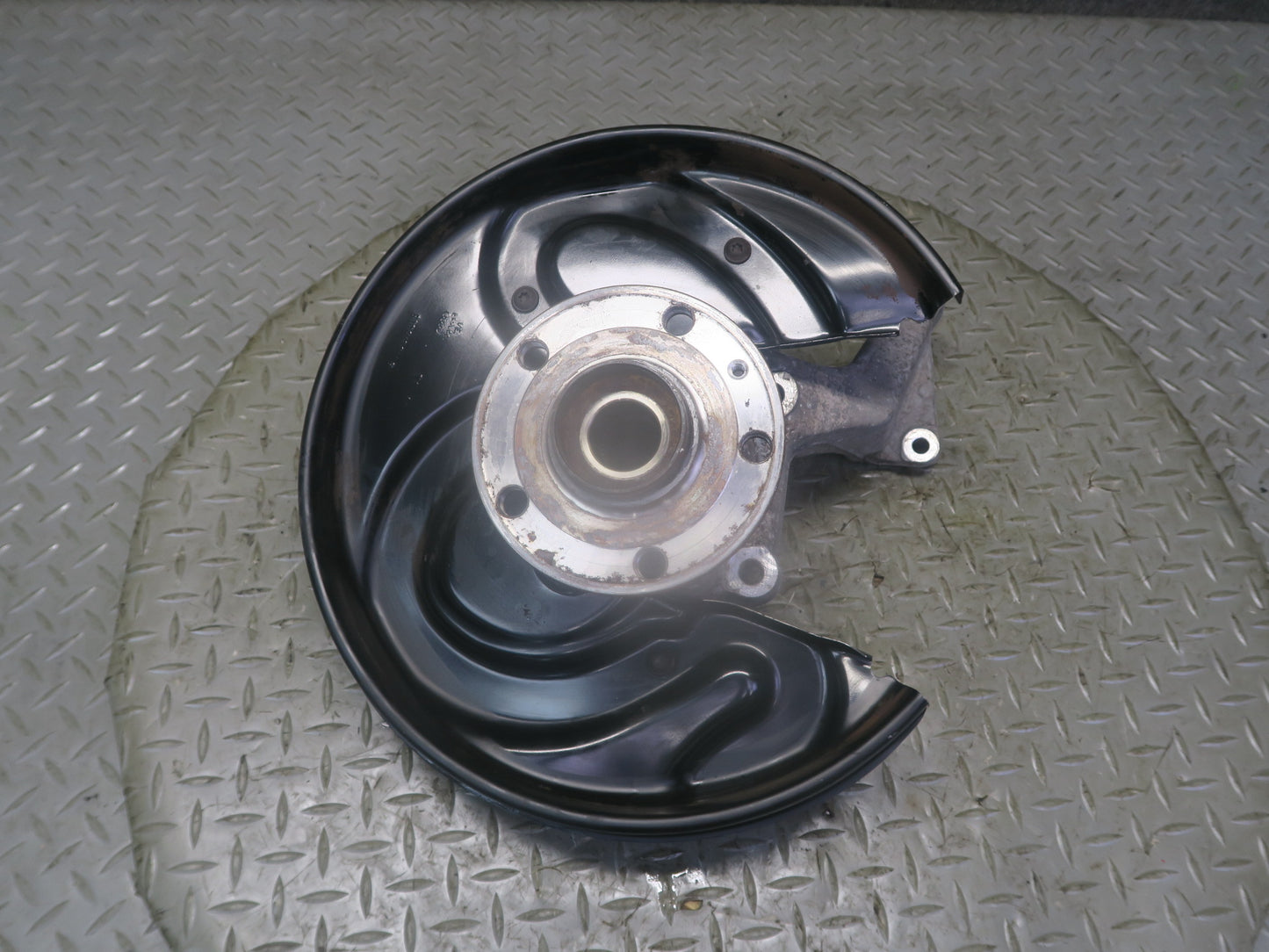 09-15 Audi TT S 8J Quattro Rear Left Side Spindle Knuckle Wheel Hub 116K OEM