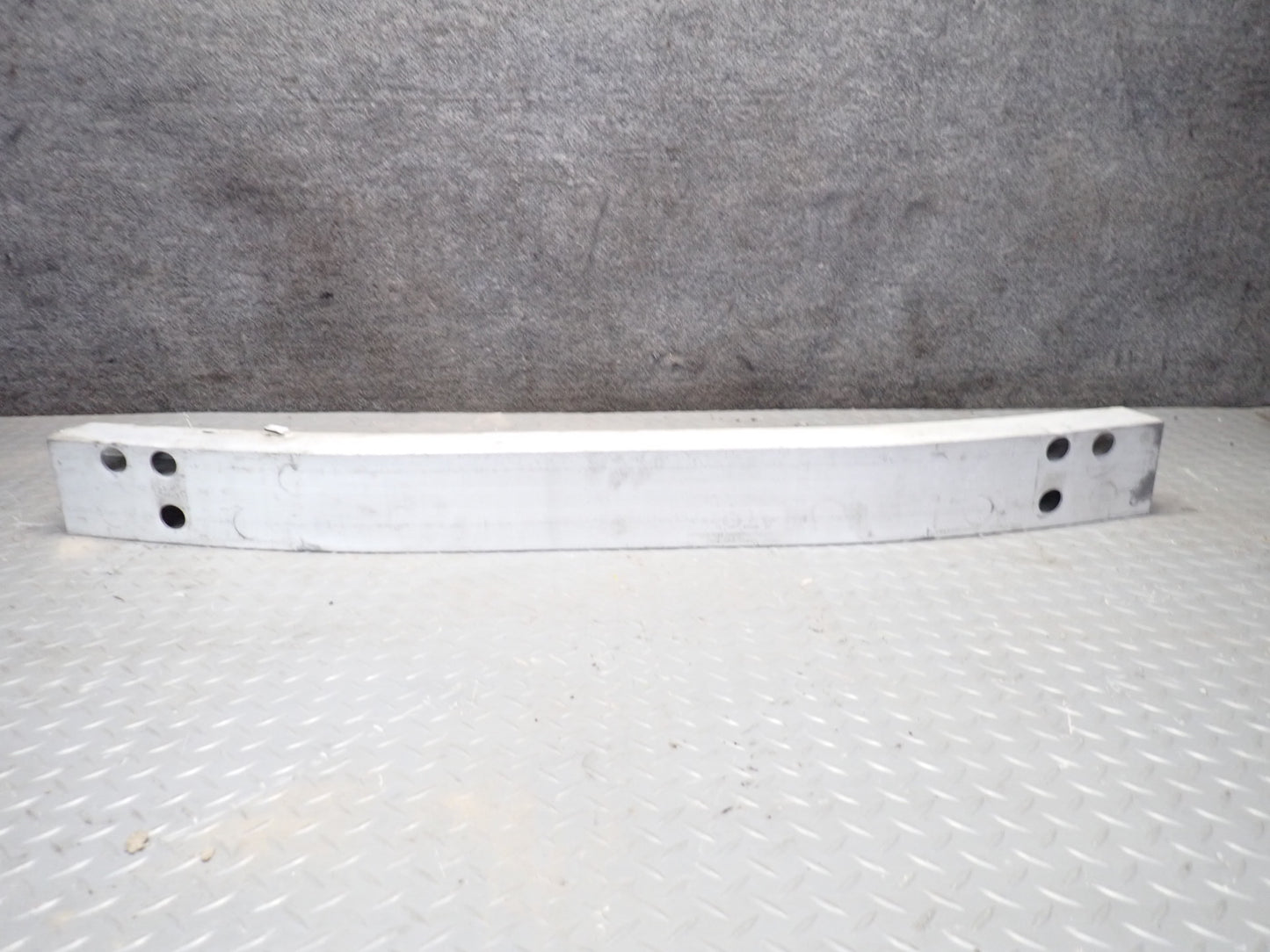 01-05 Lexus JCE10L IS300 Front Bumper Impact Reinforcement Bar w Foam OEM