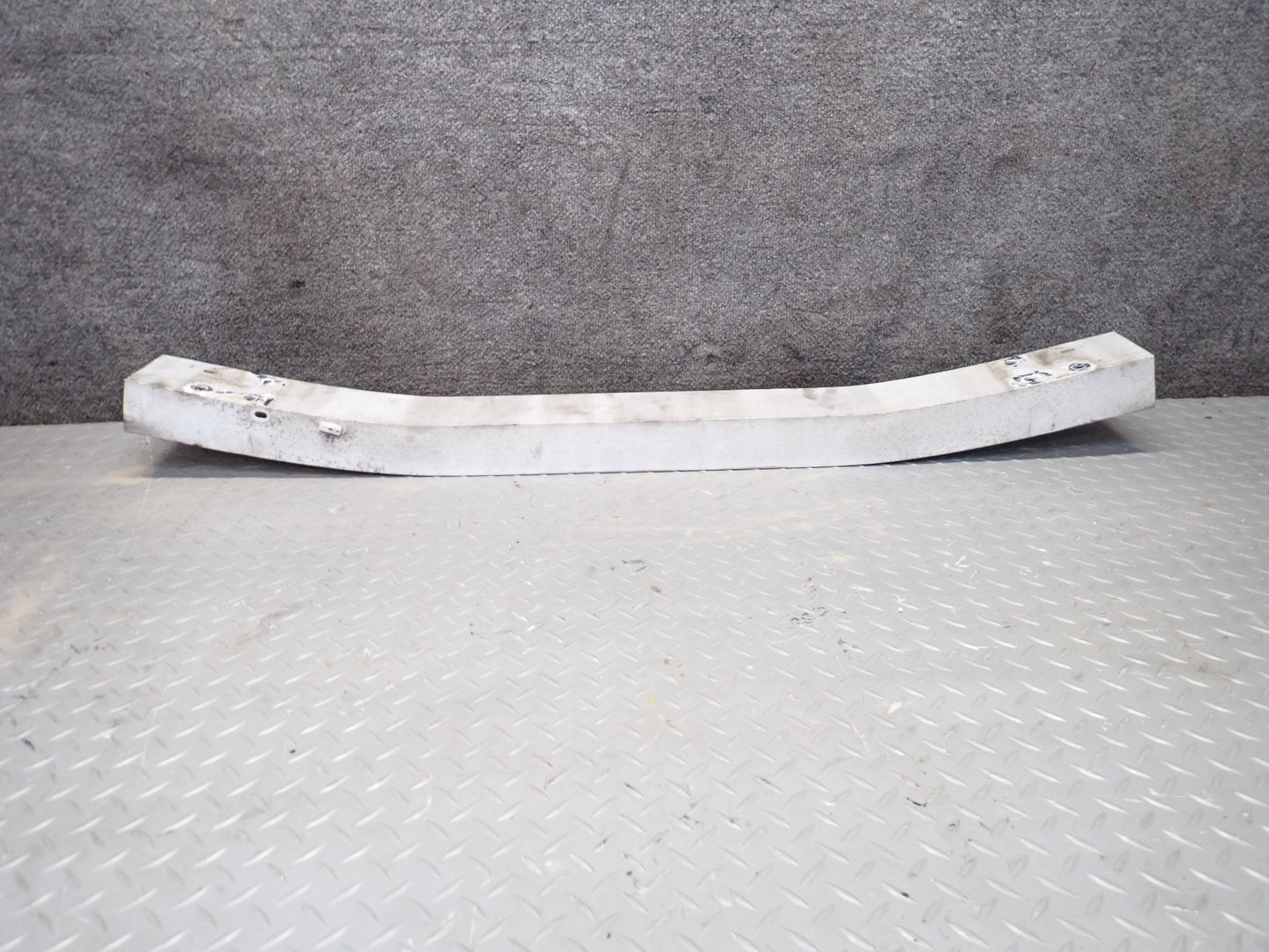 01-05 Lexus JCE10L IS300 Front Bumper Impact Reinforcement Bar w Foam OEM