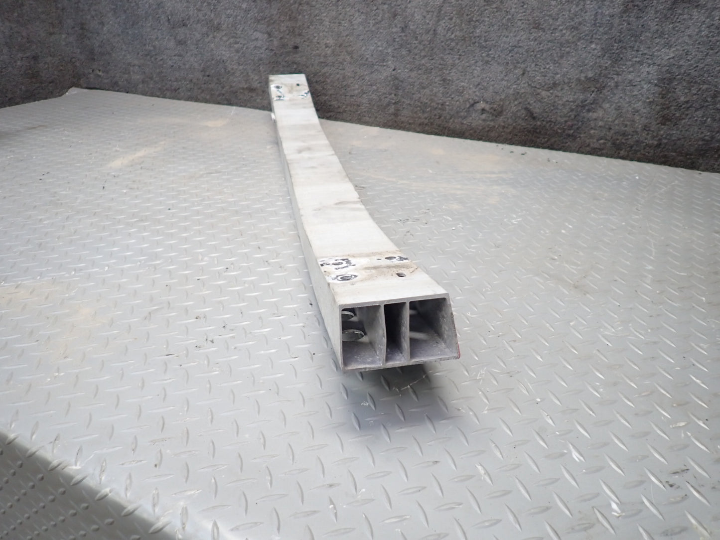 01-05 Lexus JCE10L IS300 Front Bumper Impact Reinforcement Bar w Foam OEM