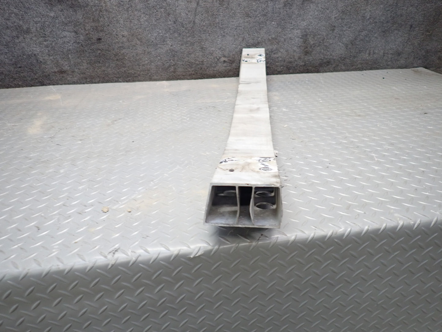 01-05 Lexus JCE10L IS300 Front Bumper Impact Reinforcement Bar w Foam OEM