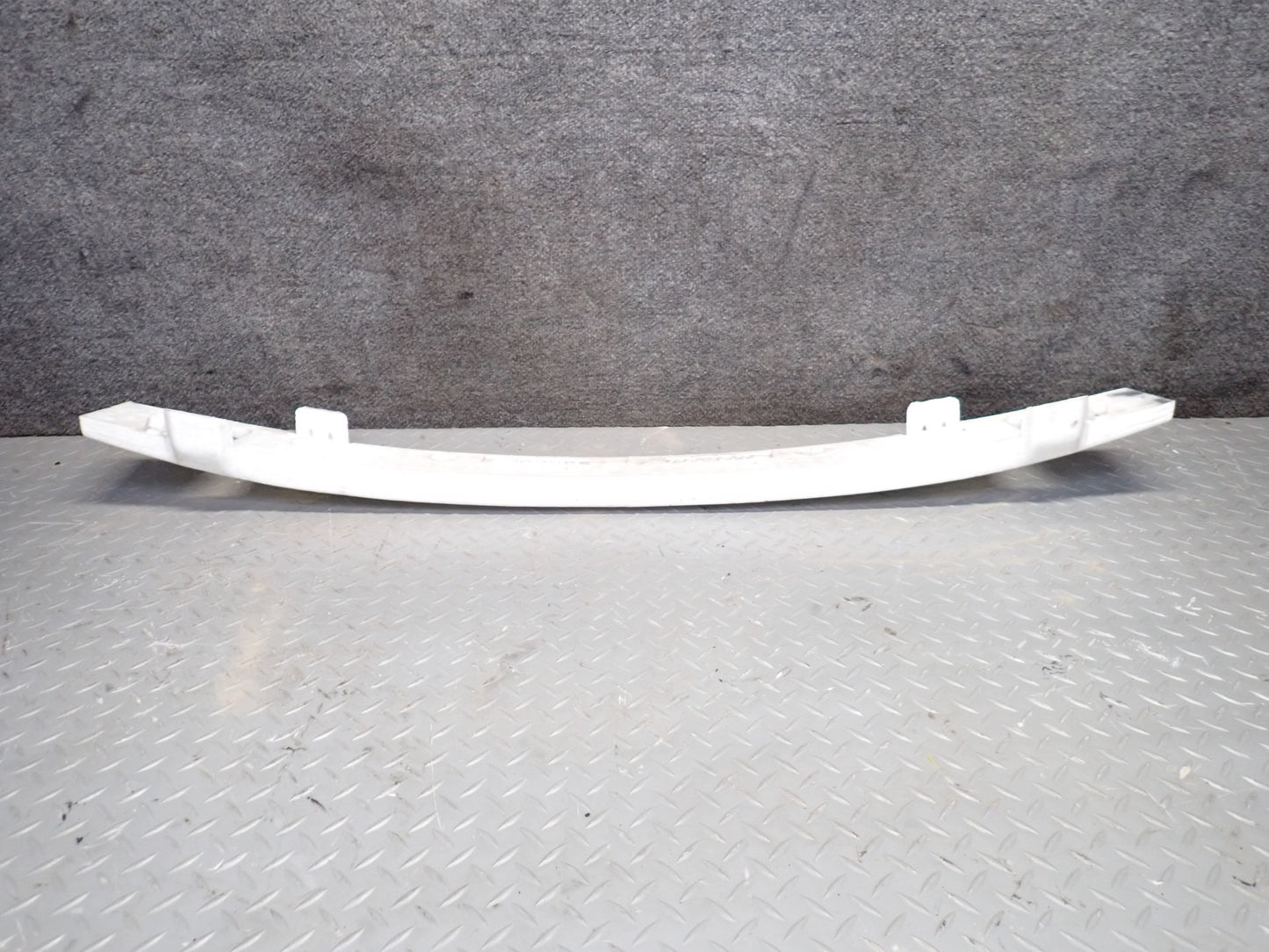 01-05 Lexus JCE10L IS300 Front Bumper Impact Reinforcement Bar w Foam OEM