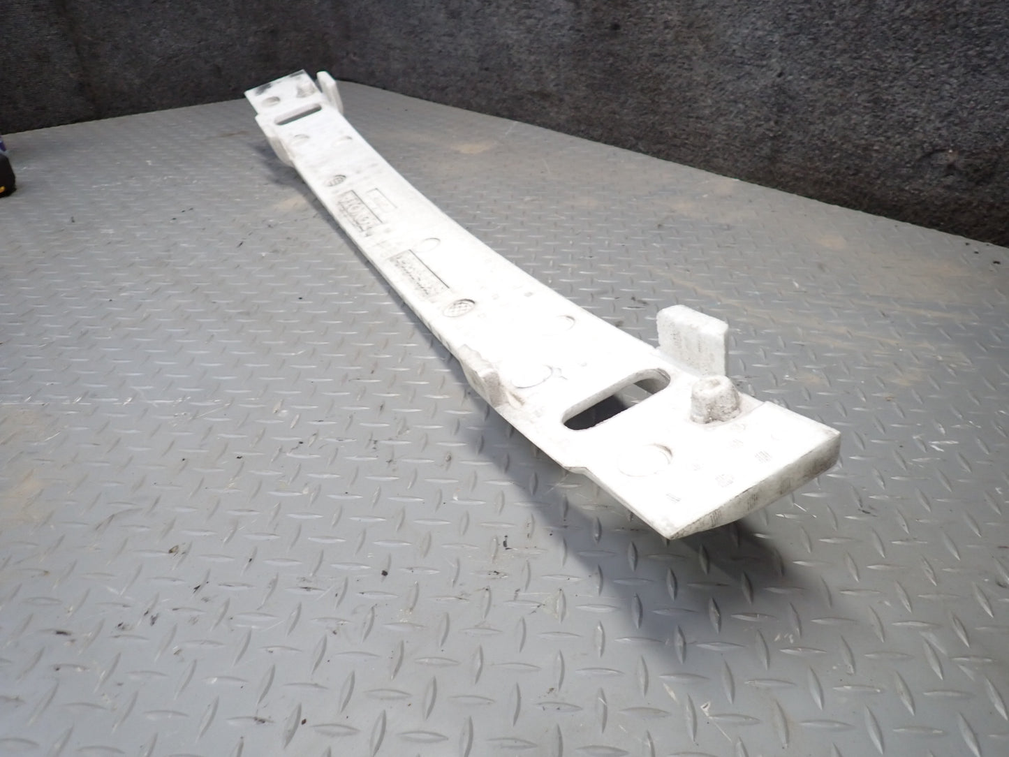 01-05 Lexus JCE10L IS300 Front Bumper Impact Reinforcement Bar w Foam OEM
