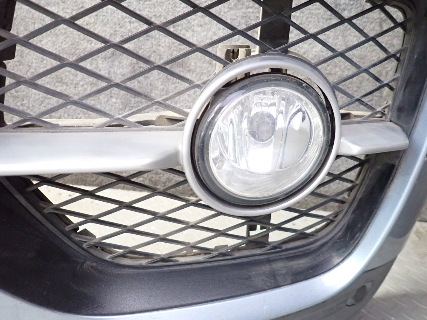 2008-2014 BMW E71 E72 X6 Front Bumper Panel Cover W/ Fog Light & PDC Defected