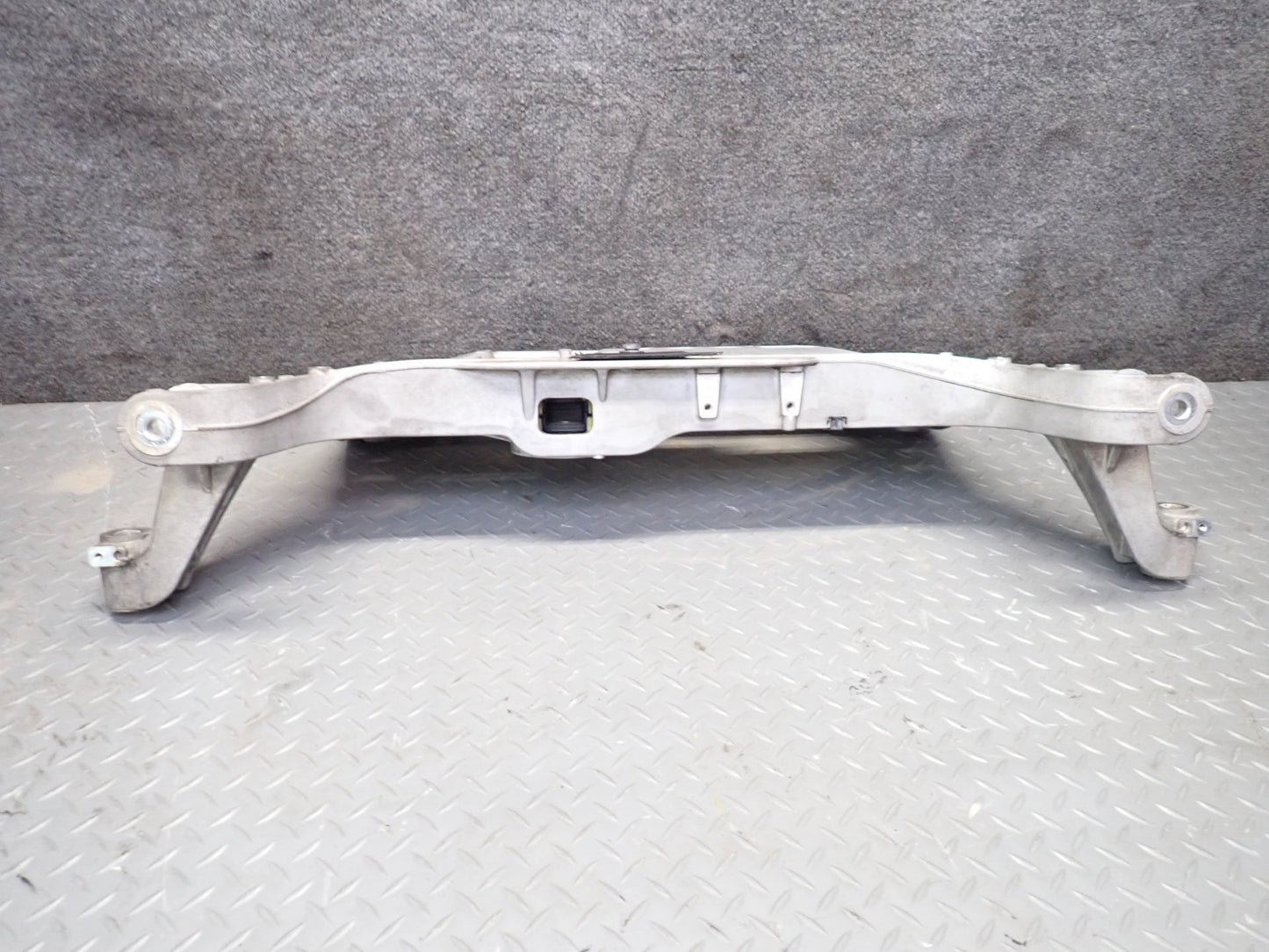 11-15 Audi TT S 8J AWD Front Suspension Subframe Crossmember Carrier 116K OEM