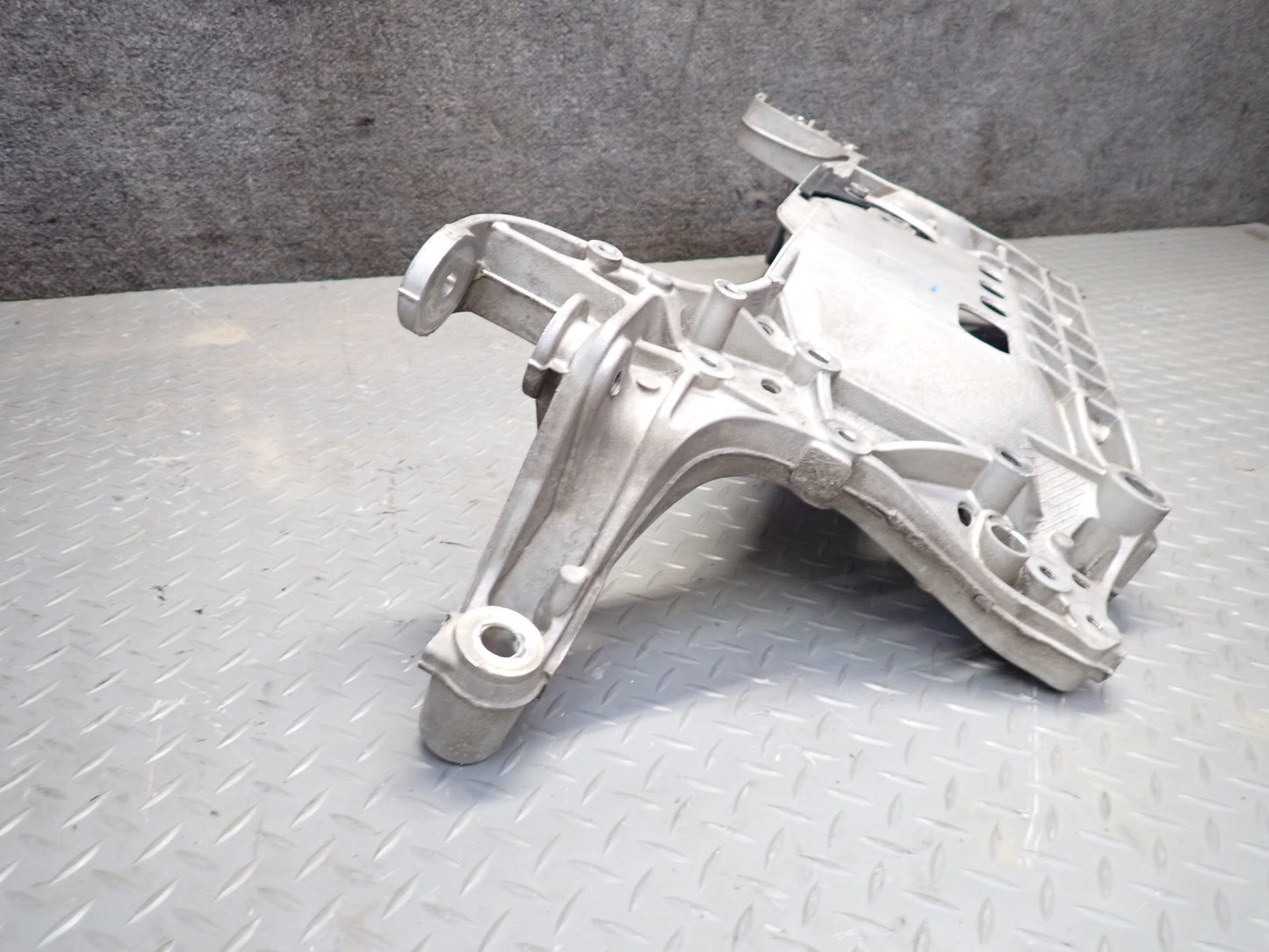 11-15 Audi TT S 8J AWD Front Suspension Subframe Crossmember Carrier 116K OEM