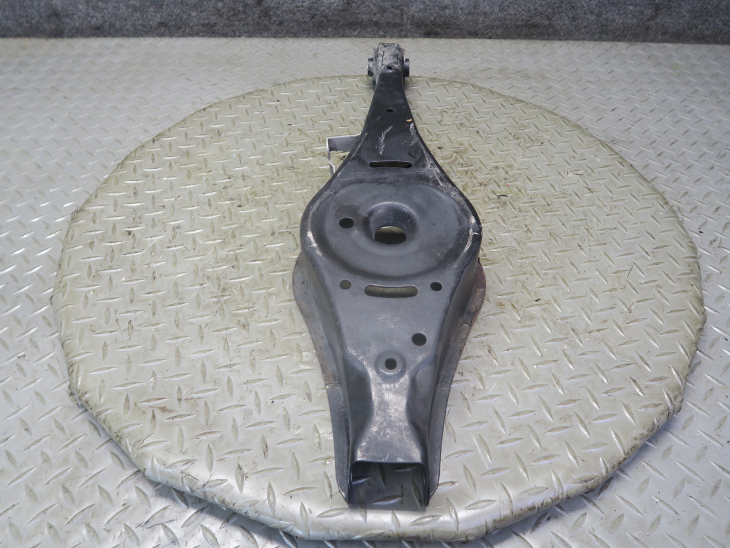 12-15 Audi TT S 8J Quattro Rear Right Upper & Lower Control Arm Set OEM