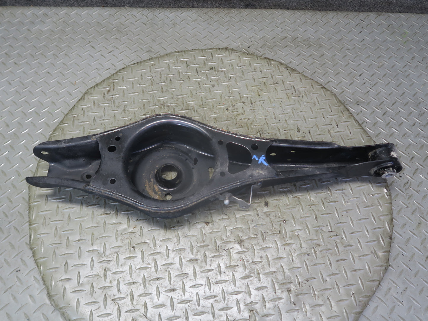 12-15 Audi TT S 8J Quattro Rear Right Upper & Lower Control Arm Set OEM