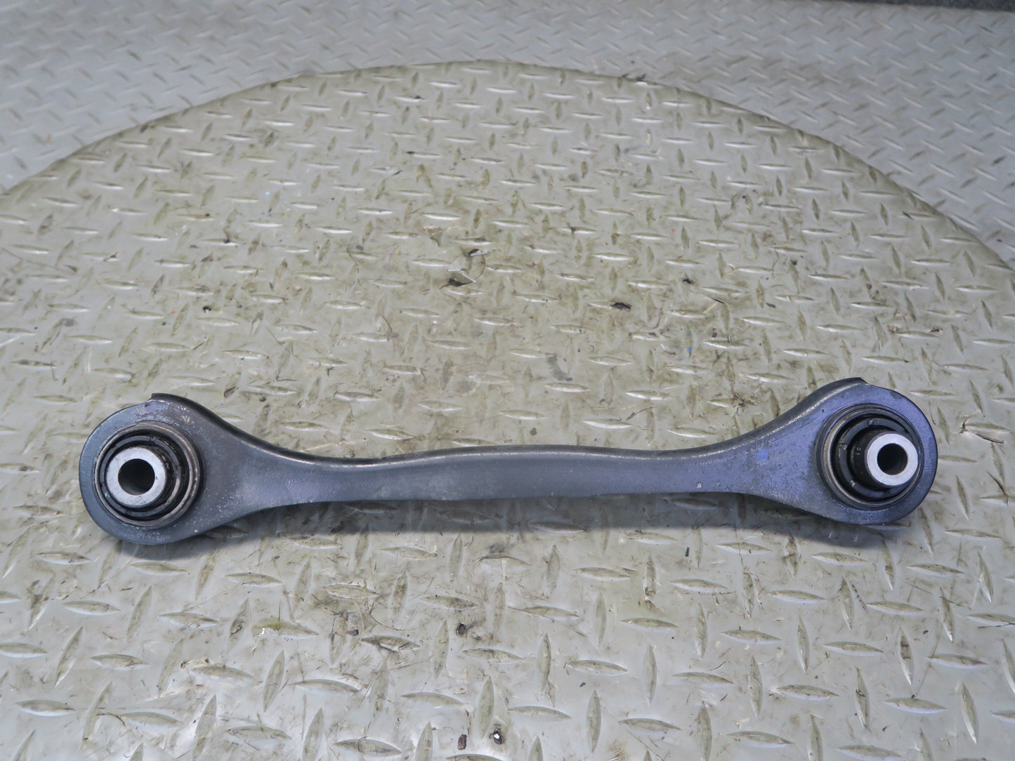 12-15 Audi TT S 8J Quattro Rear Right Upper & Lower Control Arm Set OEM