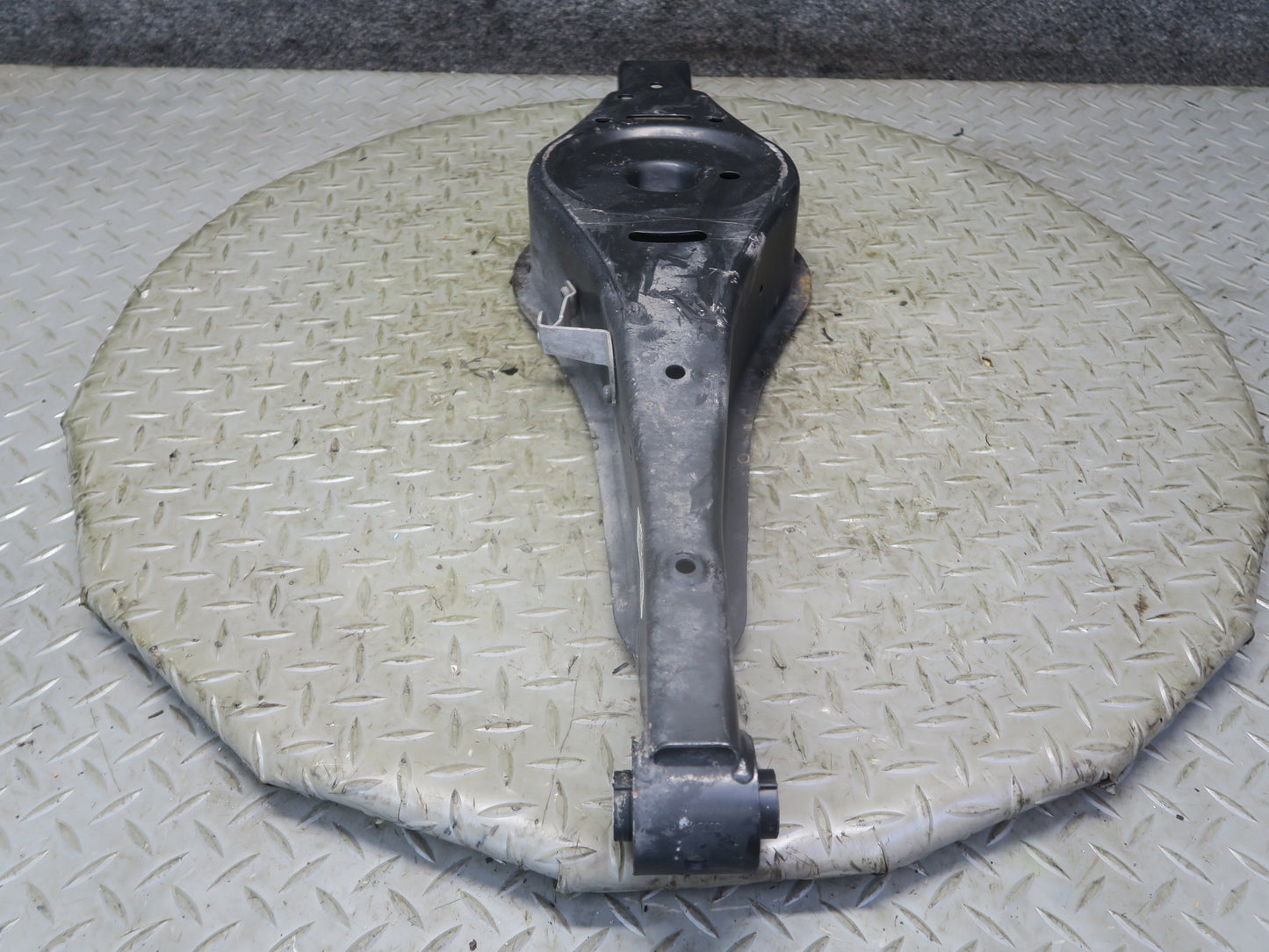 12-15 Audi TT S 8J Quattro Rear Left Upper & Lower Control Arm Set OEM