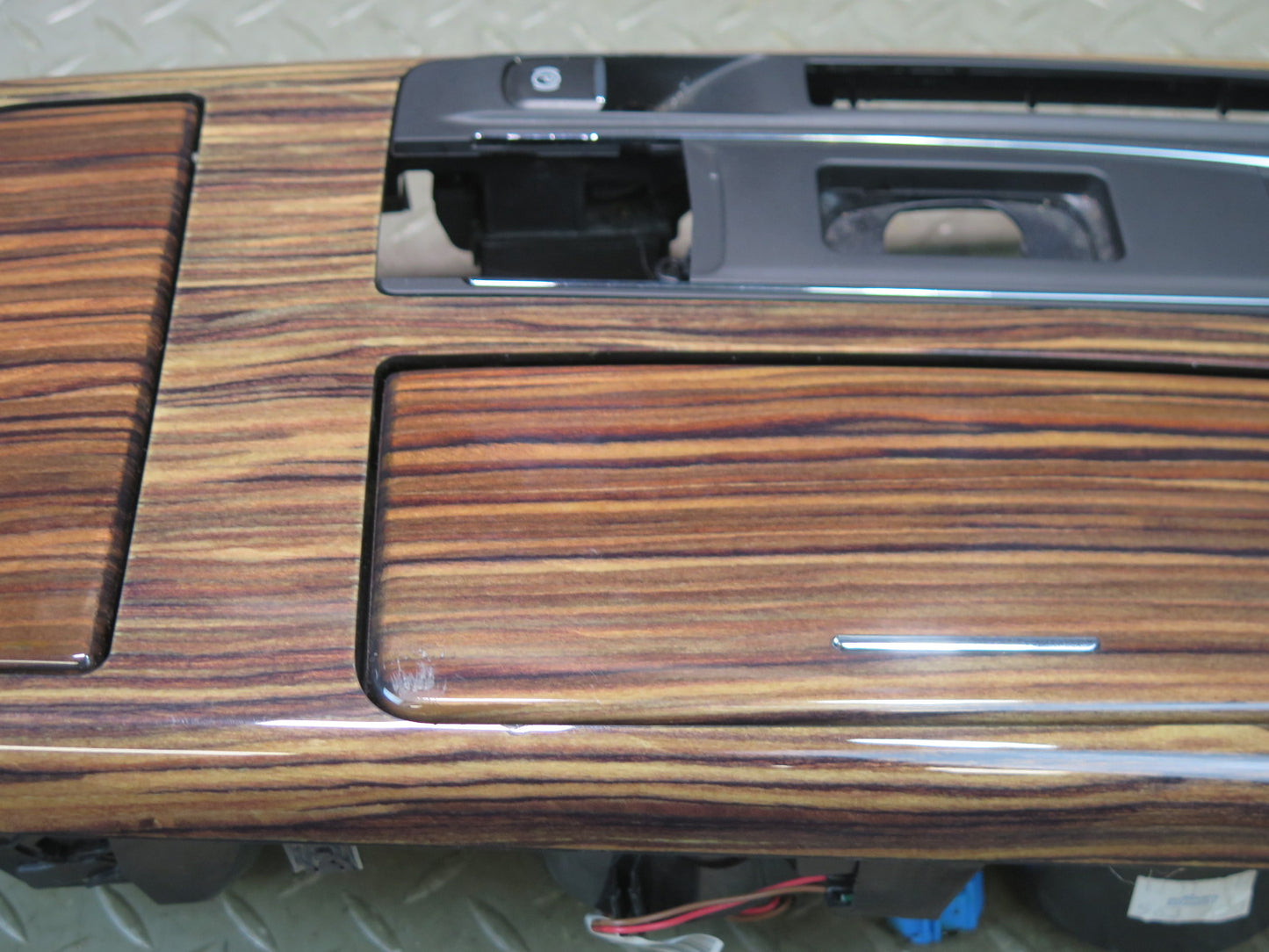 14-21 Maserati Quattroporte M156 Center Console Shifter CUP Holder Trim Panel
