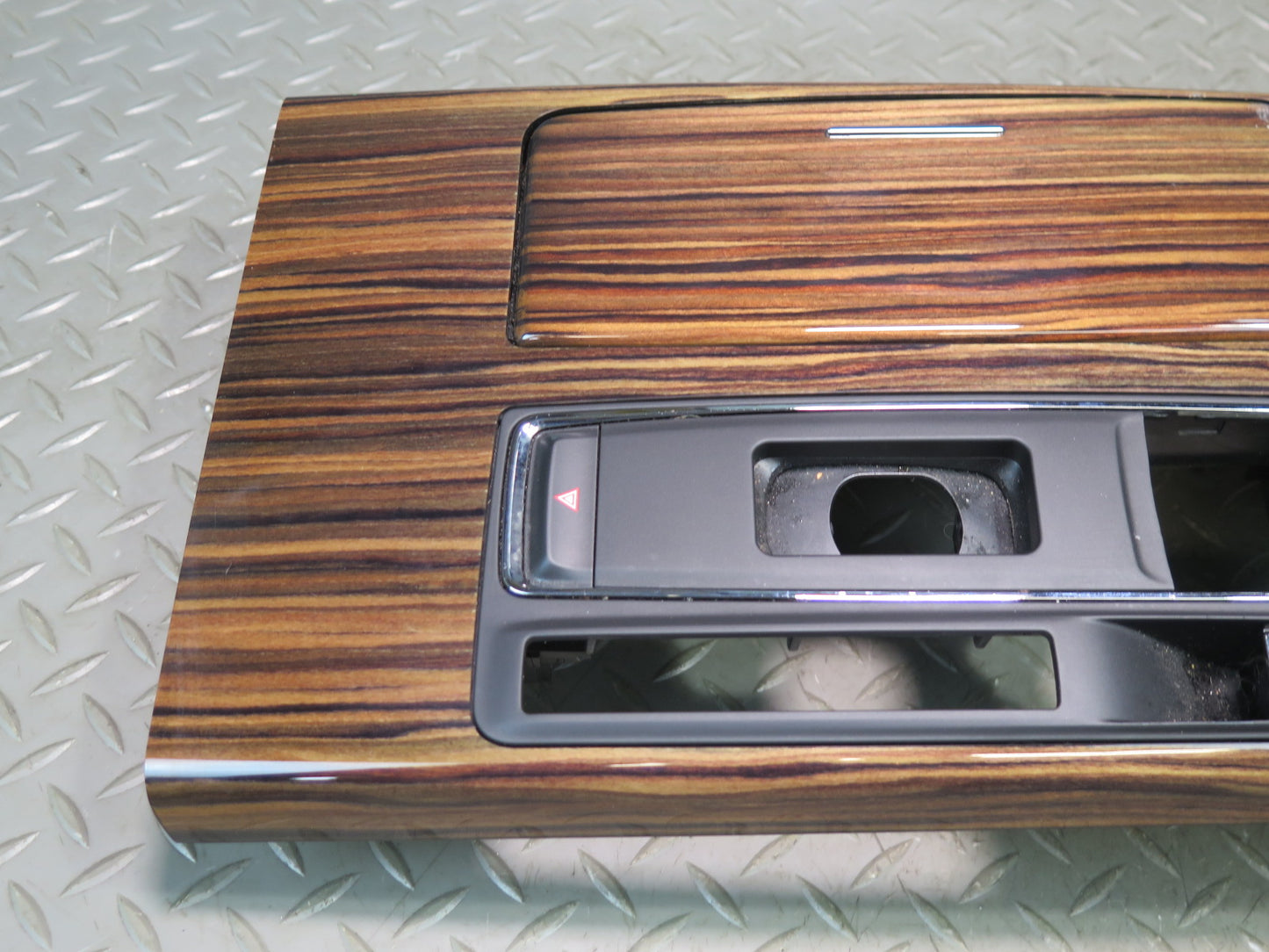 14-21 Maserati Quattroporte M156 Center Console Shifter CUP Holder Trim Panel