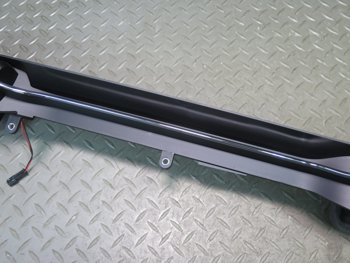 2014-2021 Maserati Quattroporte M156 Center Front Dash A/C Air Vent Grille Trim