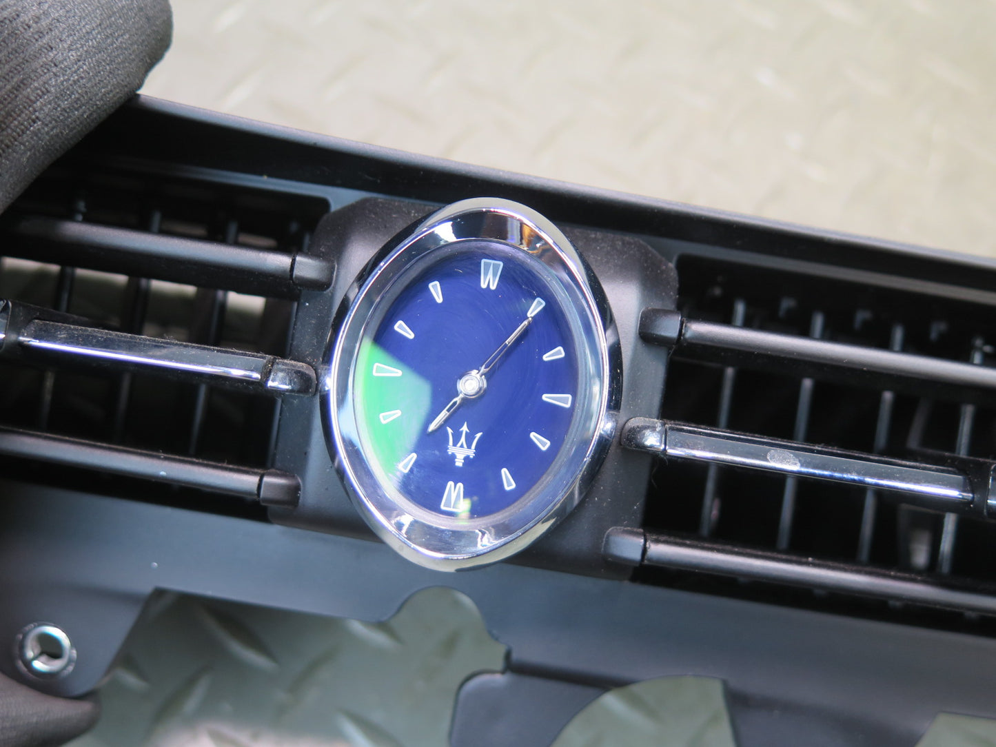 2014-2021 Maserati Quattroporte M156 Center Front Dash A/C Air Vent Grille Trim
