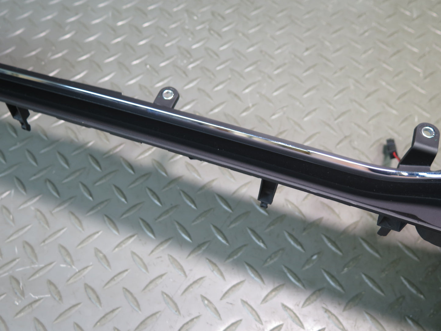 2014-2021 Maserati Quattroporte M156 Center Front Dash A/C Air Vent Grille Trim