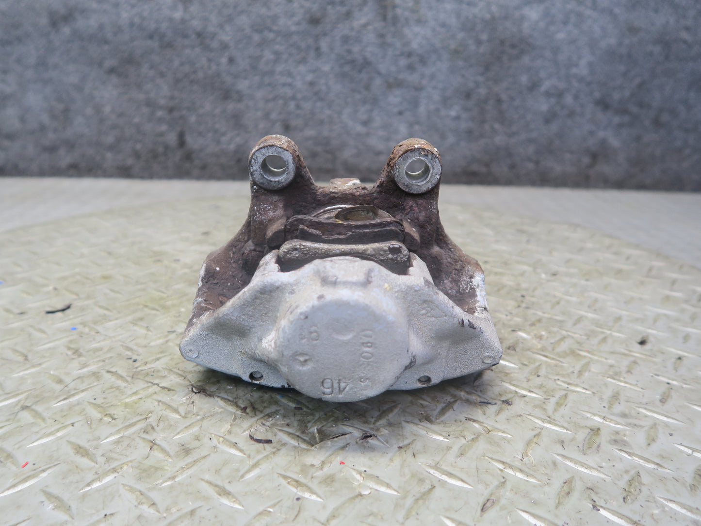 94-99 Mercedes W140 S500 Set of 2 Rear Left & Right Brake Caliper OEM