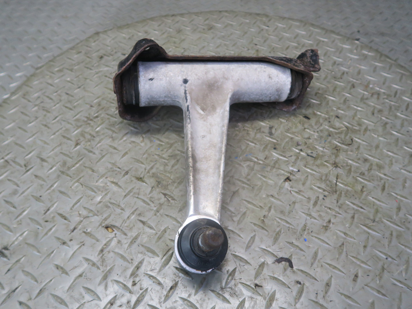94-99 Mercedes W140 S420 S500 Front Right Upper Control Arm OEM